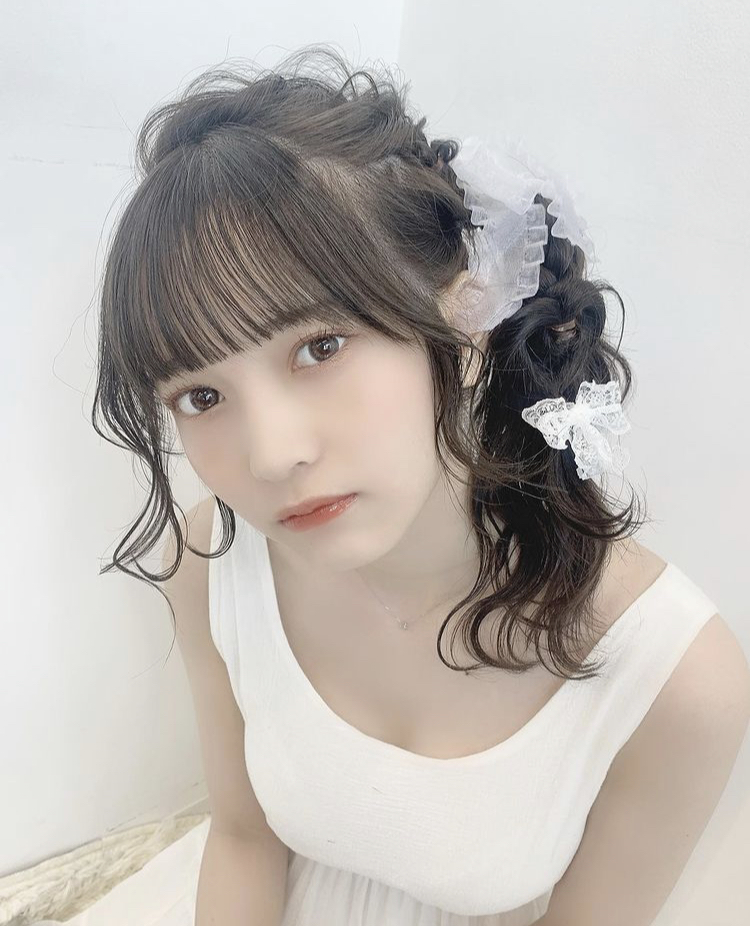 黒嵜菜々子 画像