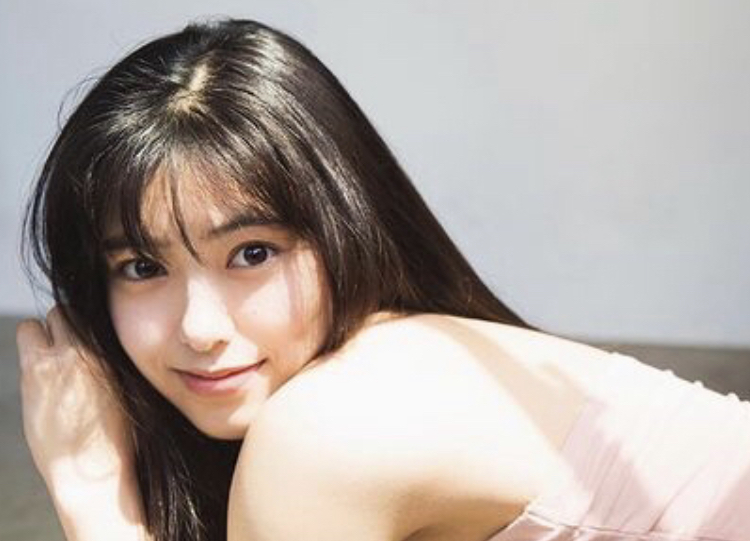池田朱那のかわいい画像40枚【水着あり!最高レベルです】