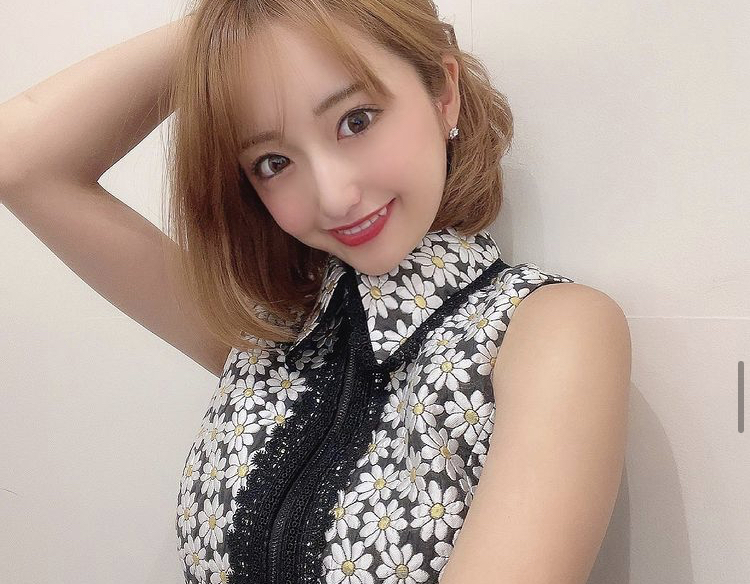 愛咲りおな 画像