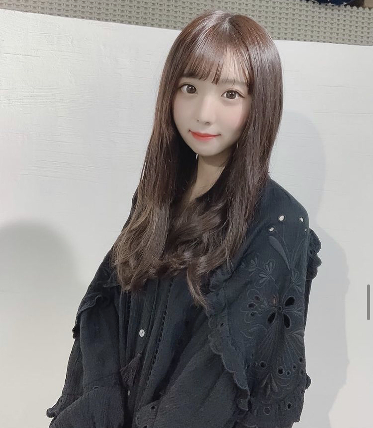 山本菜摘 画像