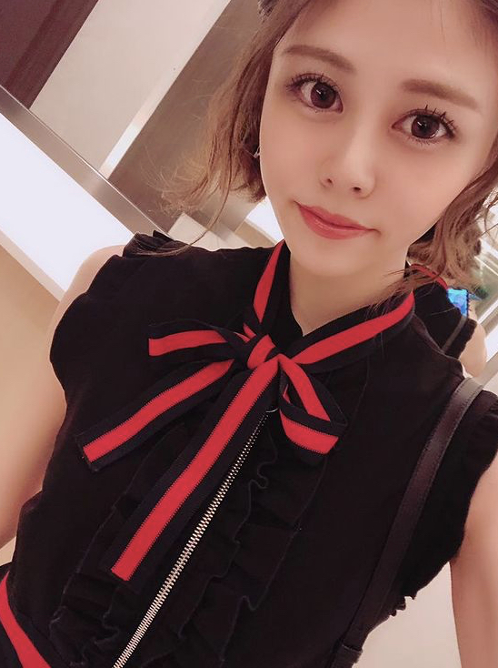 志崎ひなた 画像