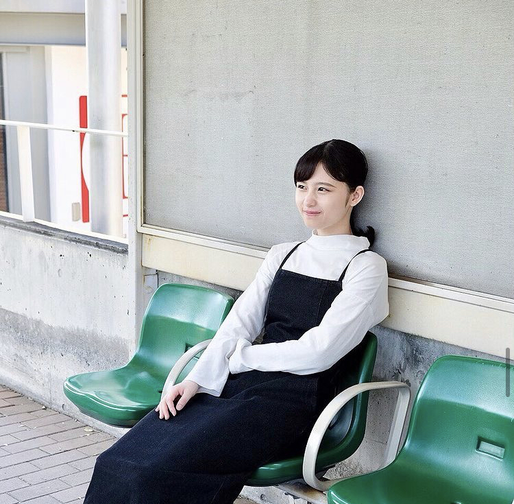 羽瀬川なぎ 画像