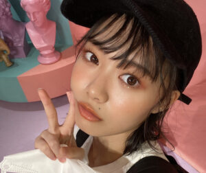 的場華鈴のかわいい画像20枚【水着あり！最高レベルです】