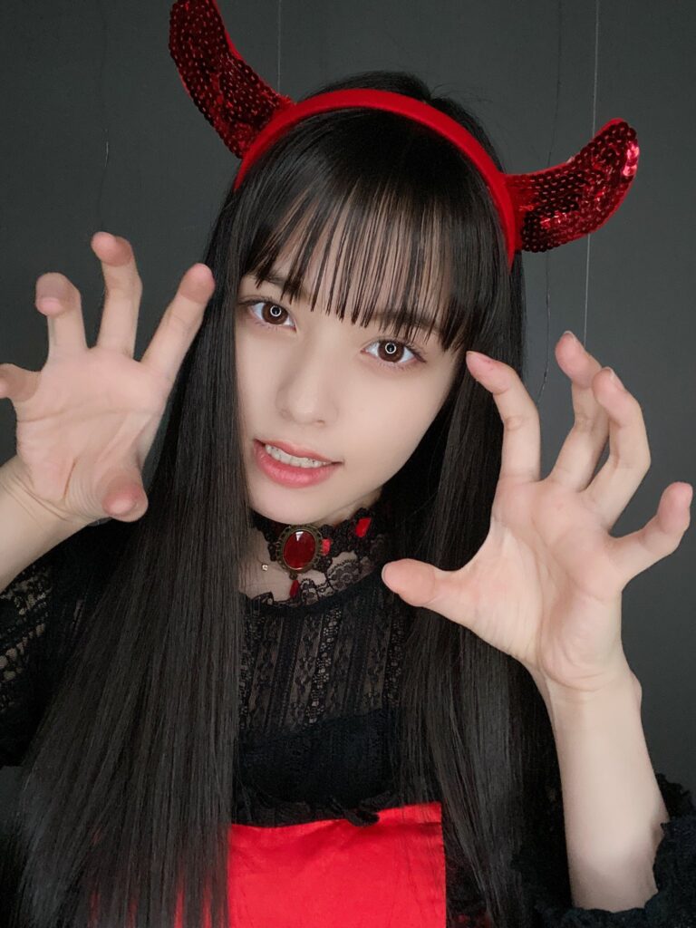 猪子れいあ 画像