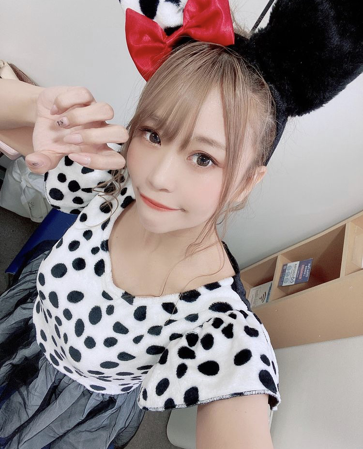 阿久津真央 画像