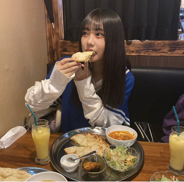 岩瀬みやび 画像