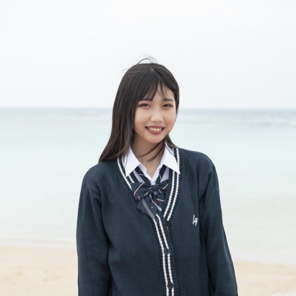 岩瀬みやび 画像