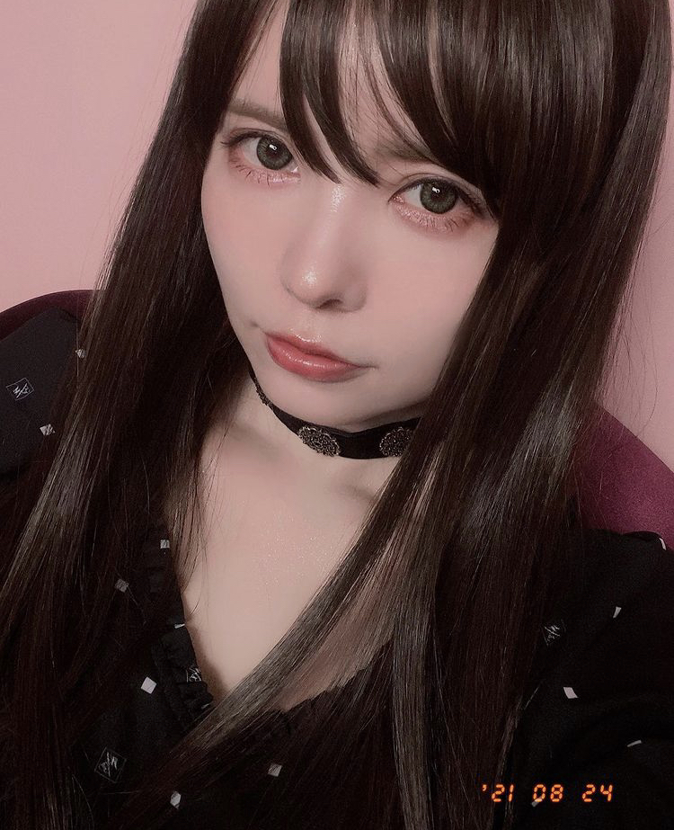 益若つばさ 画像