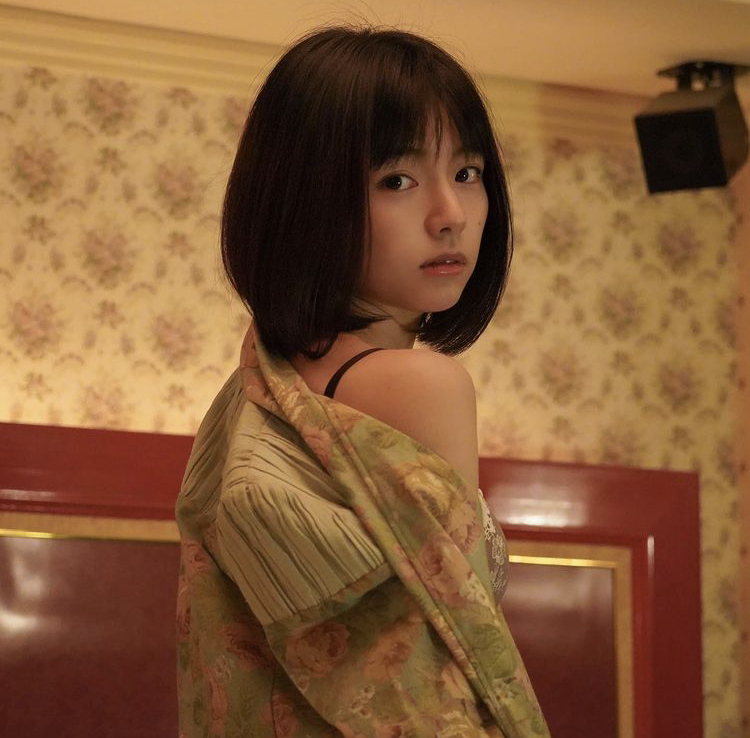 葉月つばさ 画像