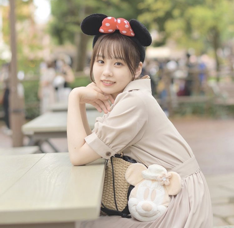 長谷川新奈 画像