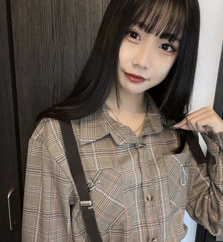 岩瀬みやび 画像