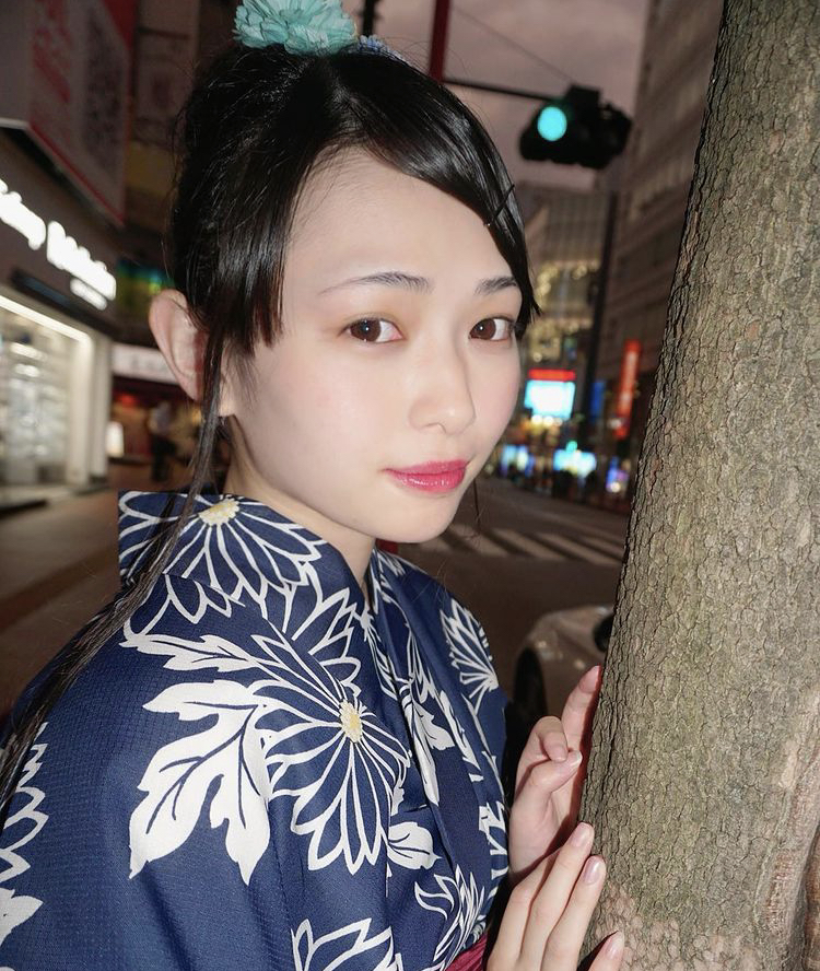 滝口ひかり 画像