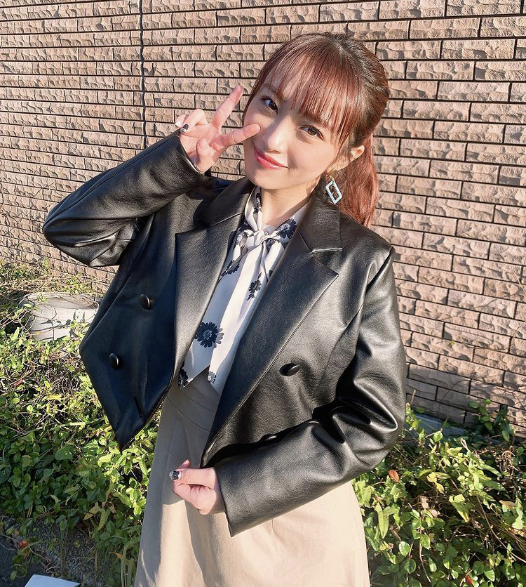 向井地美音 画像