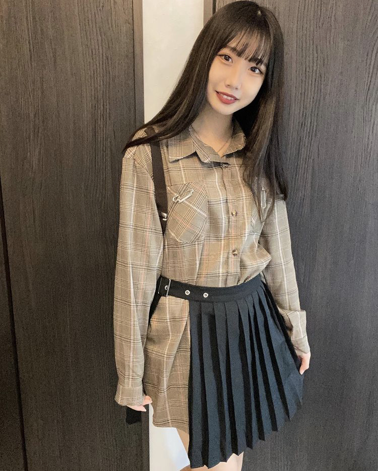 岩瀬みやび 画像