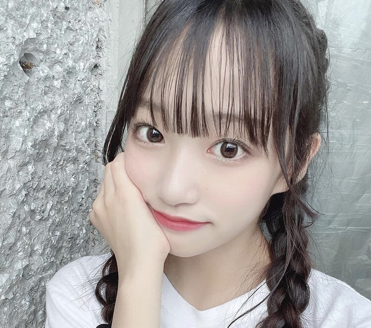 琴るりの可愛い画像20枚【動画あり！最高レベルです】