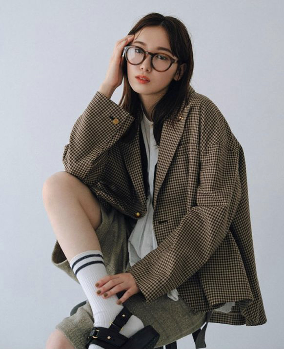 飯豊まりえ 画像