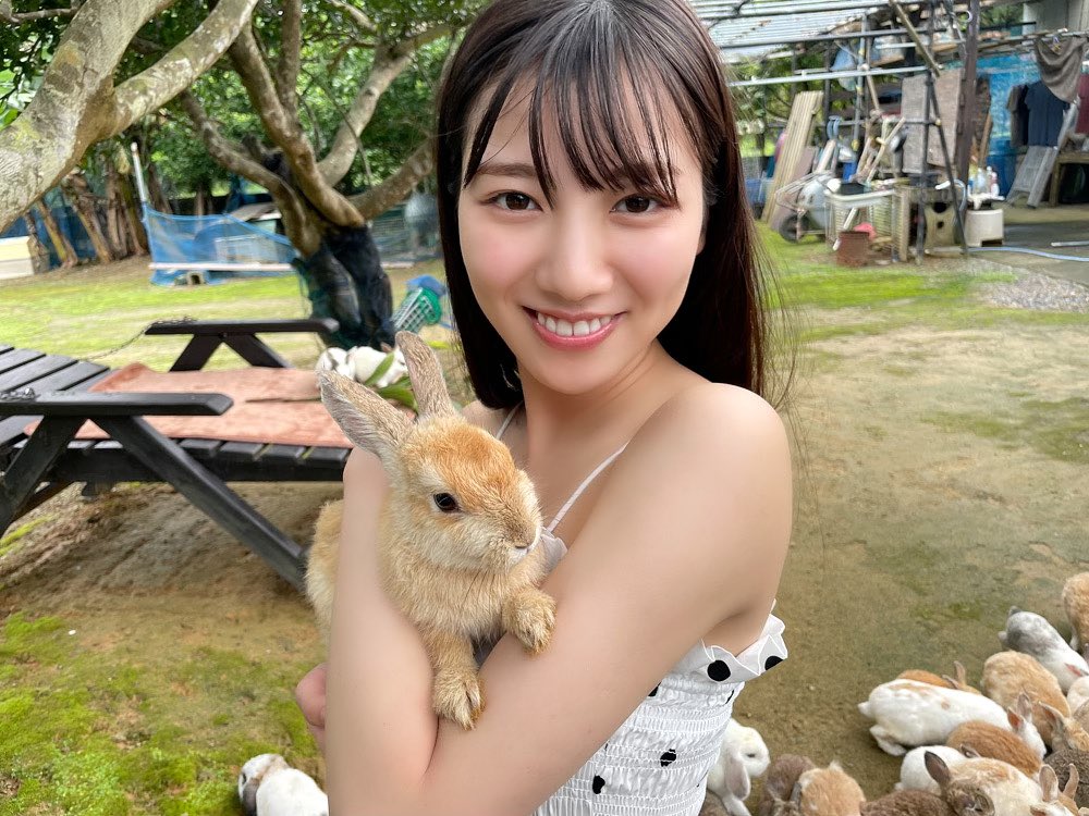 河田陽菜 画像