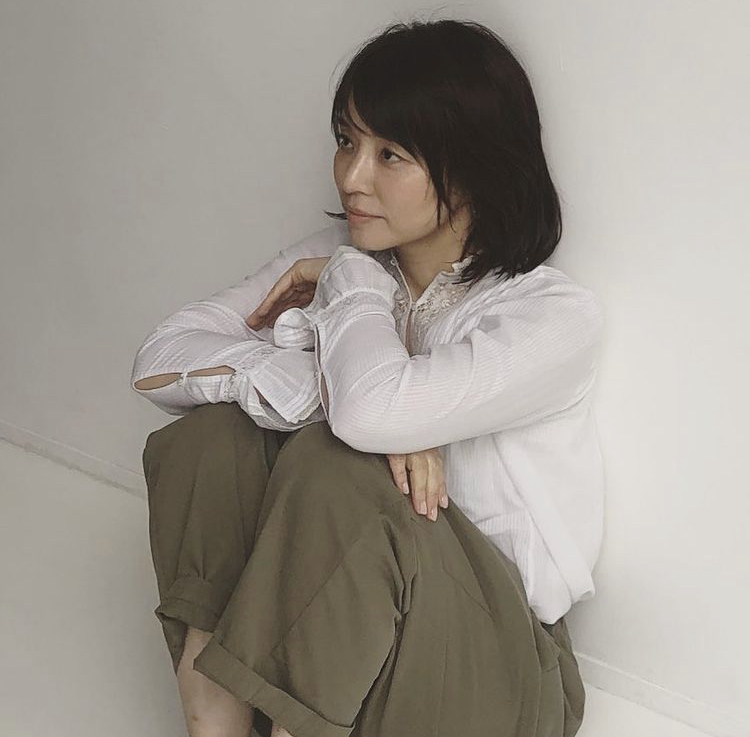 石田ゆり子 画像