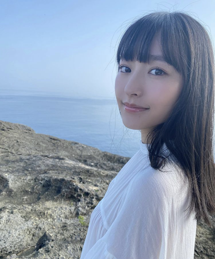 高崎かなみ 画像