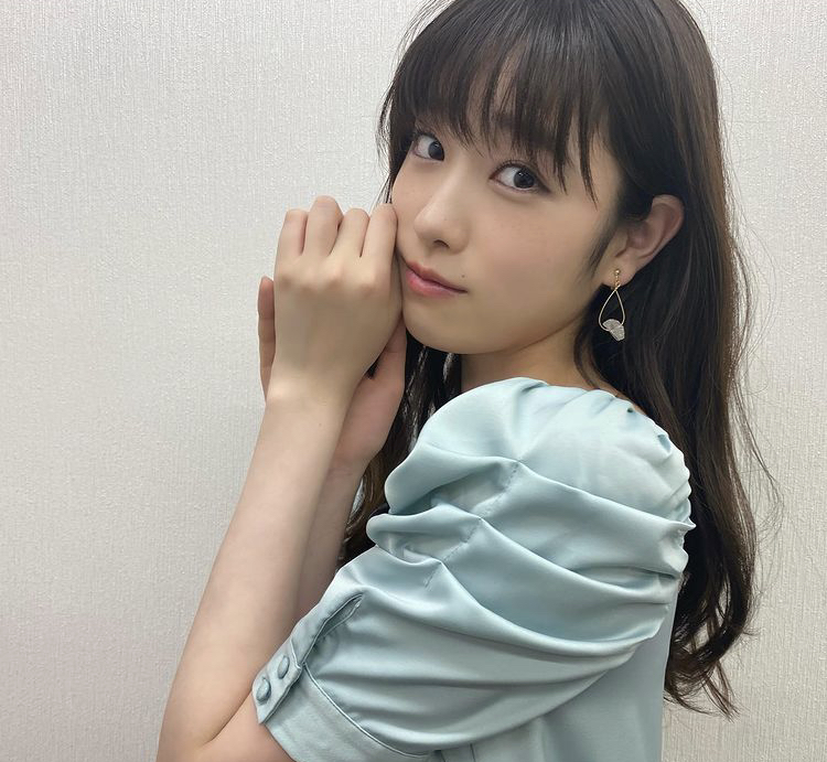 高橋ひかる 画像