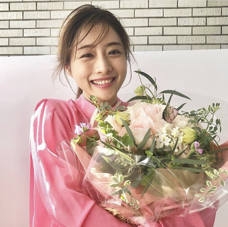 石原さとみ 画像