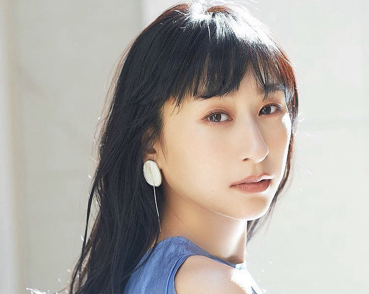 浅田舞のかわいい画像20枚【水着あり！最高レベルです】