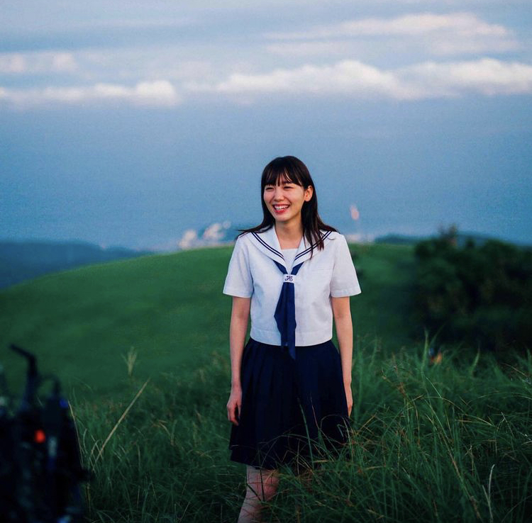 飯豊まりえ 画像