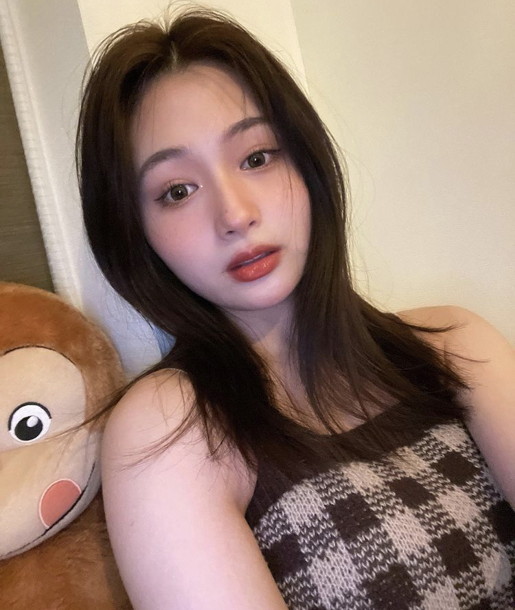椎名亜美 画像
