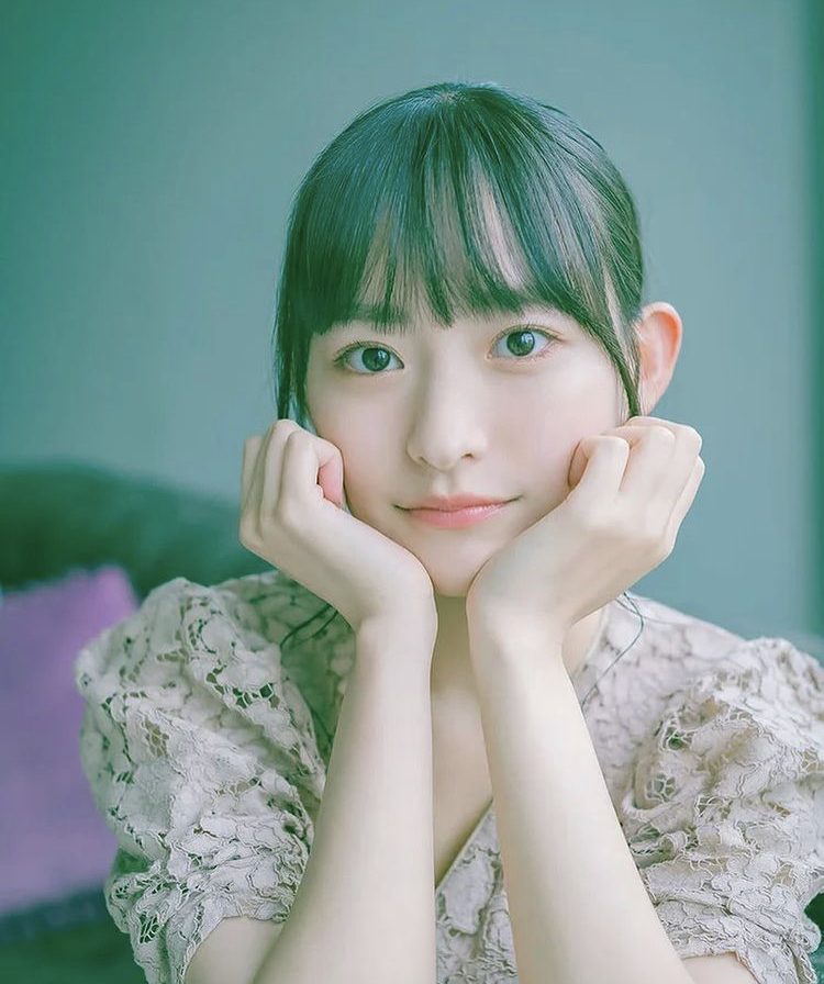 高崎かなみ 画像