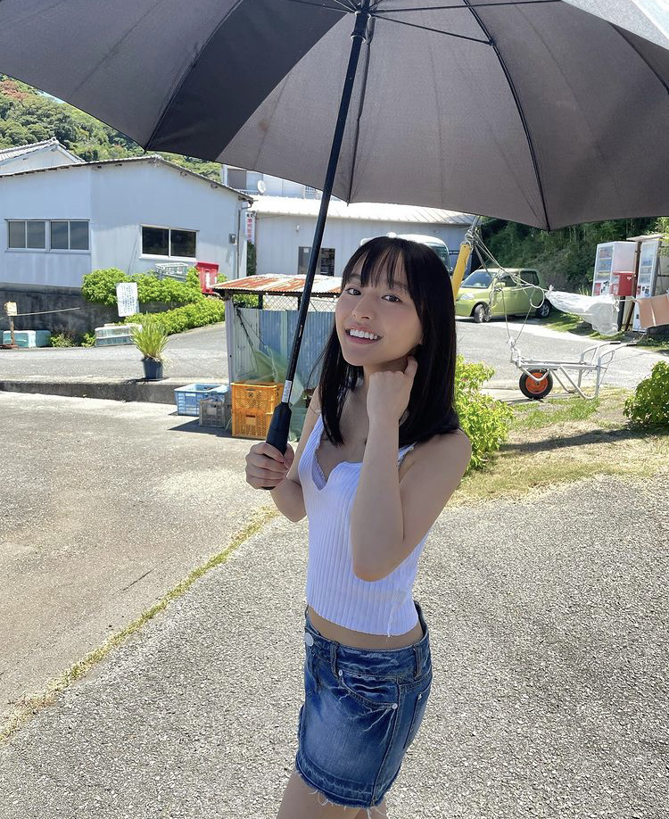 高崎かなみ 画像