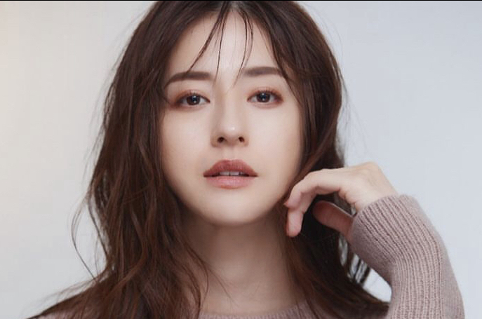 松本若菜のかわいい画像20枚【水着あり！最高レベルです】