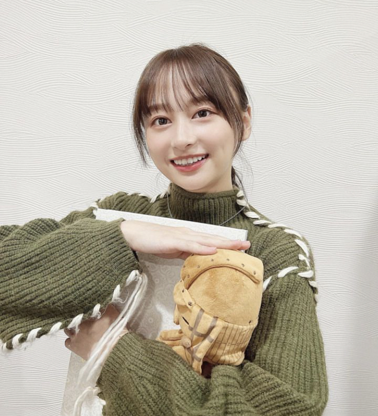 影山優佳 かわいい