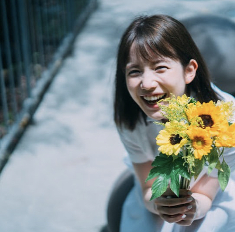 弘中綾香 かわいい