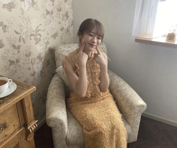 秋元真夏 かわいい