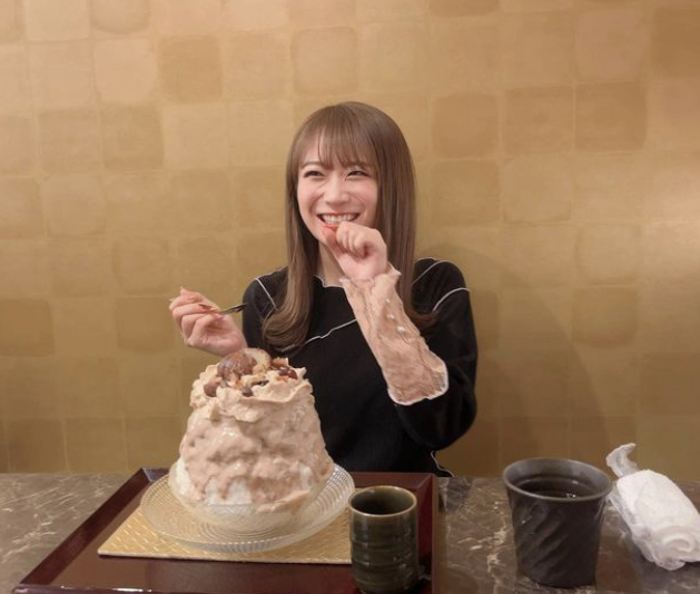 秋元真夏 かわいい