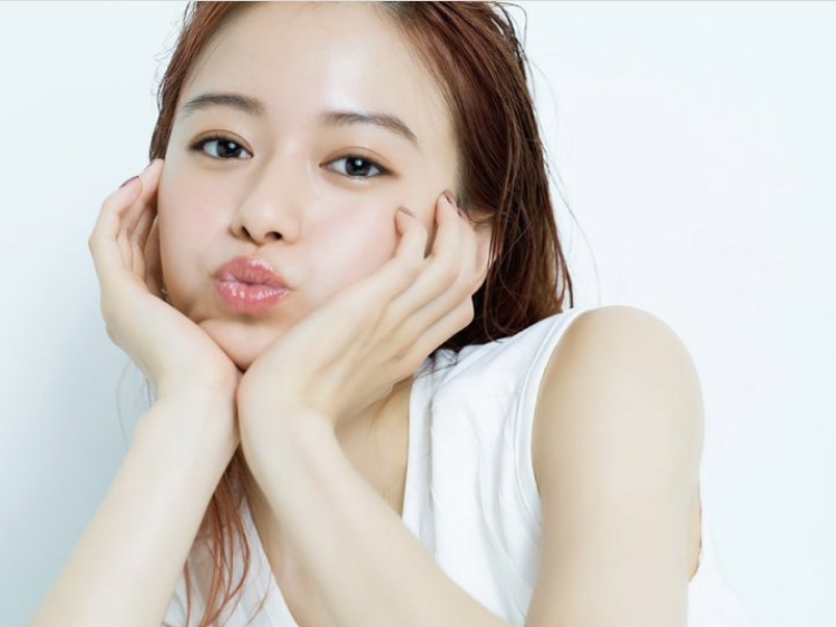 山本舞香 かわいい