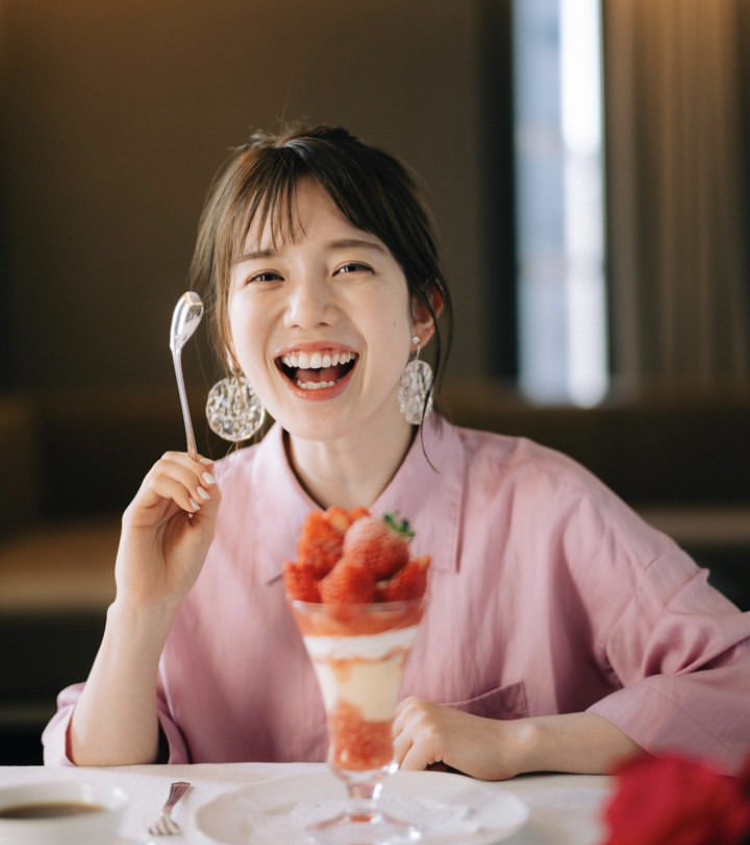 弘中綾香 かわいい