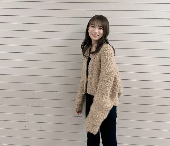 秋元真夏 かわいい