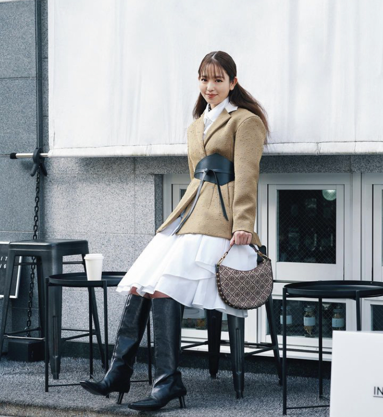 横田真悠 かわいい