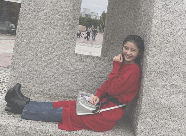 鵜川もえか 画像