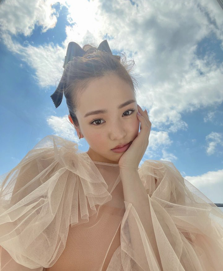 横田真悠 かわいい