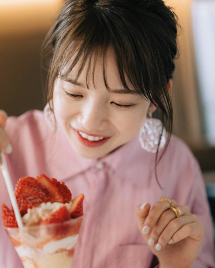 弘中綾香 かわいい