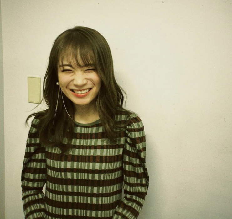 秋元真夏 かわいい