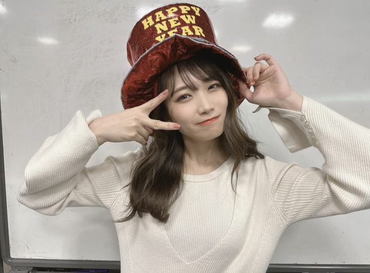 秋元真夏 かわいい