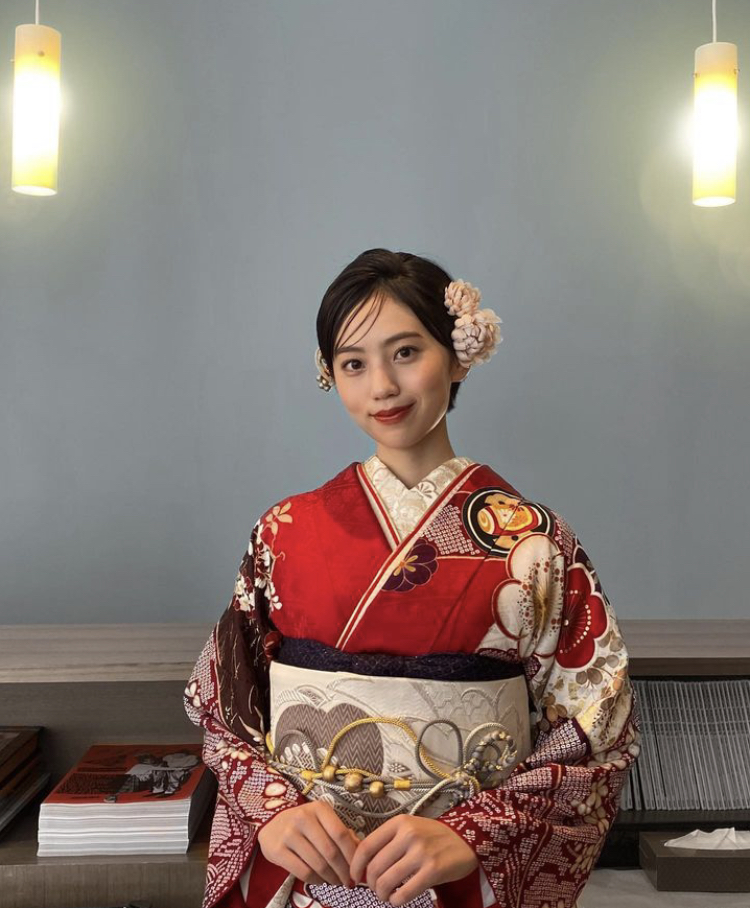 平美乃理 かわいい