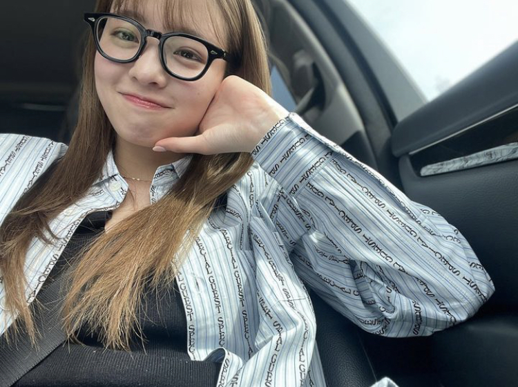 横田真悠 かわいい