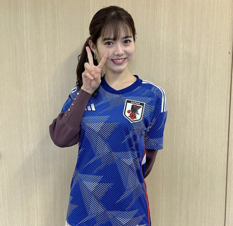 谷尻萌 かわいい