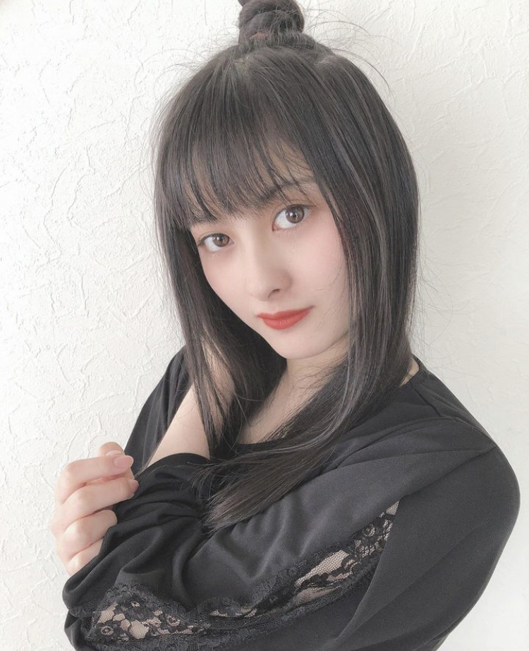 鵜川もえか 画像