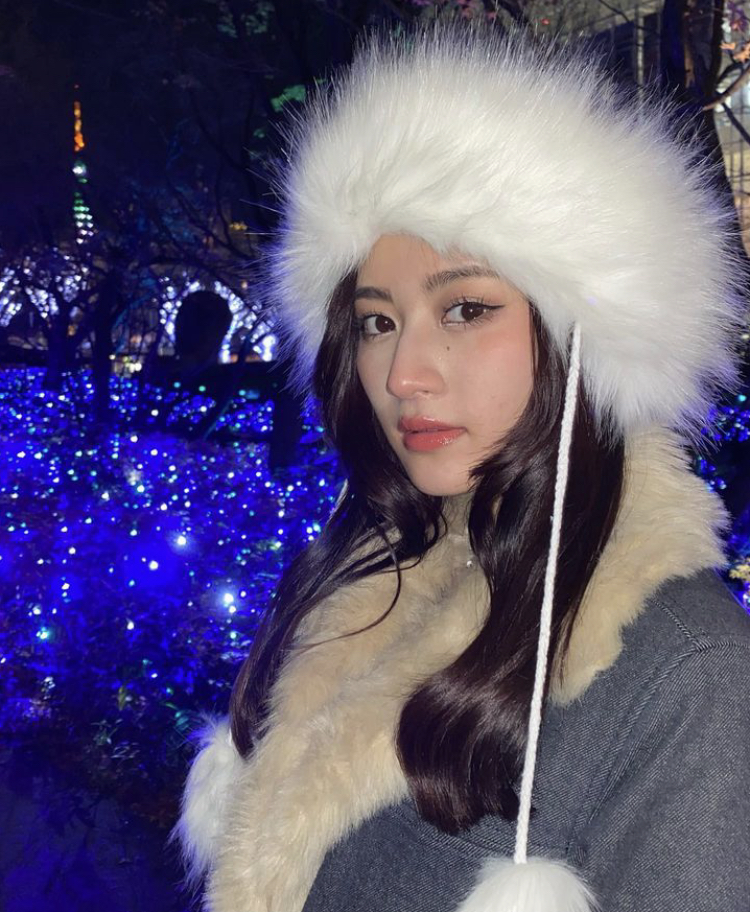 吉田あかり 画像