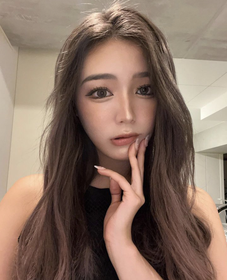 田向星華 かわいい